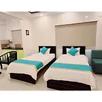 Fabhotel Maark Inn