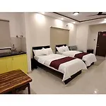 Fabhotel Maark Inn