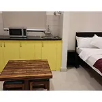 Fabhotel Maark Inn
