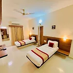 Hotel Grand Bee By Bestinn Leisure, Yeshwanthpur Junction