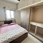 Cozy 1 Bhk Near Kadugodi Metro