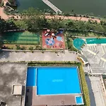 Spacious 3 Bhk Inhigher Flr With Sunset, Lake View