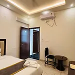 Hotel Airdrome Inn