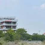 Redhouse Heritage Service Apartment
