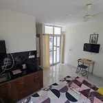 Sakura Inn And Suites