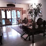 R & S Riviera Apartment