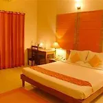 Sterling Suites Boutique Serviced Apartments- Residency Road