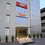 Nandhana Hometel