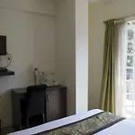 Oyo Rooms Indiranagar Double Road
