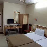 Hotel Suprabatha