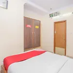 Oyo 7728 Hotel Nayaab Comforts