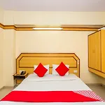 Oyo 649 Hotel Ajantha Trinity Inn