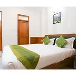 Treebo Adarsh Inn