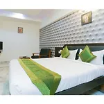 Treebo Adarsh Inn