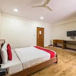 Oyo 3722 Hotel Stayeasy Majestic