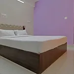 Spot On 29575 Hotel Surya International Spot