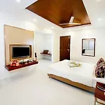 Raj Residency