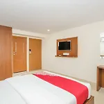 Oyo 15940 Olive Residency