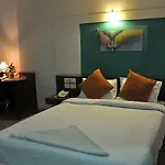 Cynosure Suites