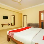 Oyo Flagship 15777 Janpath Fort F St