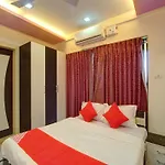 Oyo 17116 Lng Hospitality