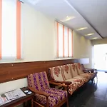 Oyo 4733 Champion Residency