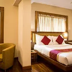 New Rainbow Business Hotel
