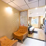 Capital O 18788 Phoenix Hotel & Resort