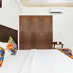 Fabhotel Bali Square Munnekollal