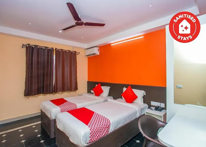 Oyo 22837 Chairmen\'S Hotel
