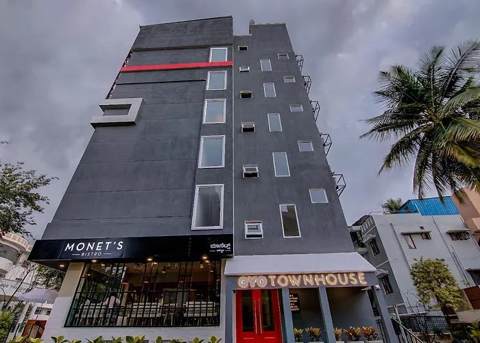 Oyo Townhouse 035 Indiranagar