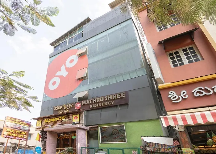 Oyo 13594 Mathrushree Residency