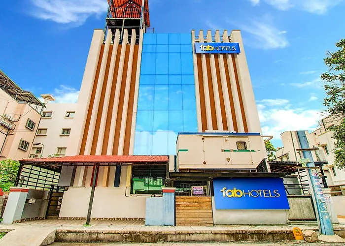 Fabhotel Emara Grand - Hal Old Airport Road