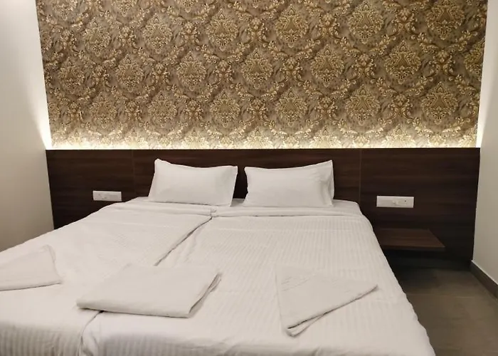 Globus Hotel By Silicon Hearth
