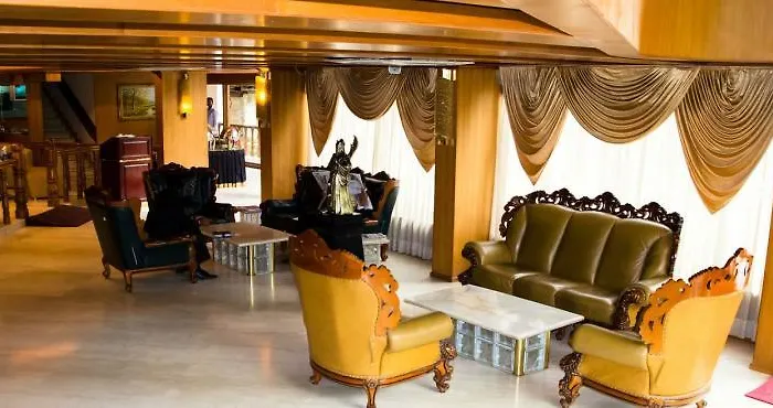 The Shelton Grand Hotel