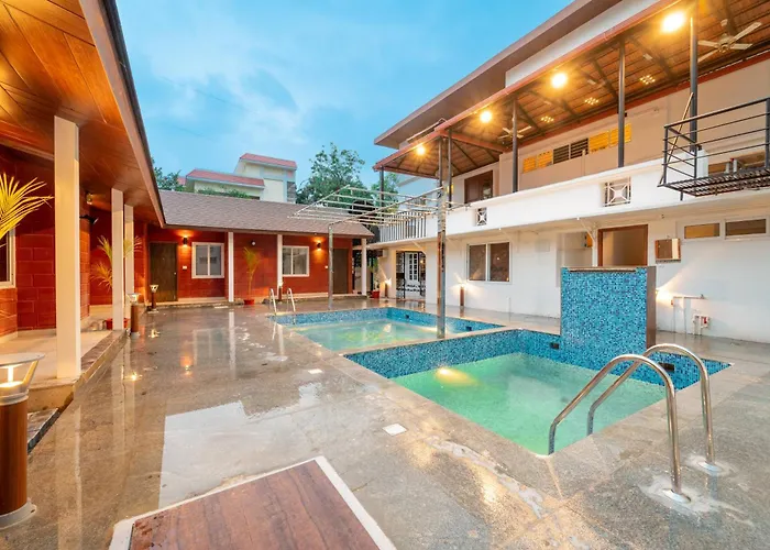 Seasons Suites Hbr