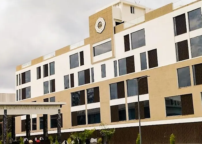 Vrr Astoria Hotel & Convention Center