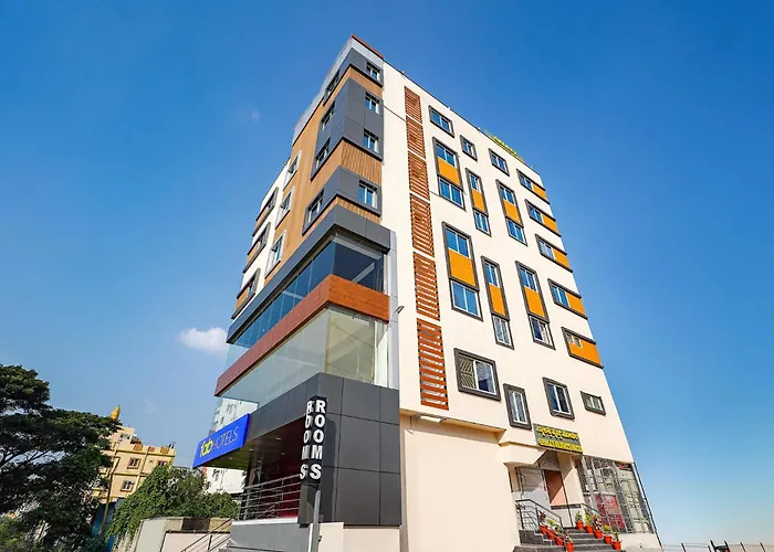 Fabhotel Galaxy Heights