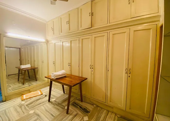Regal Saphire 5 Bhk Luxury Villa