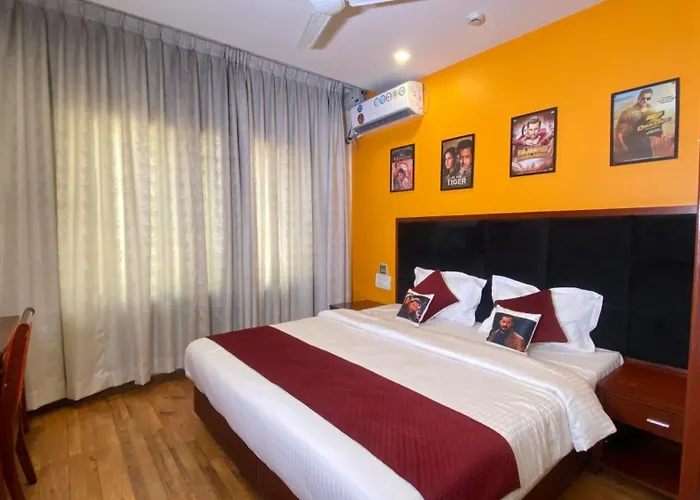 C Suites - Lp