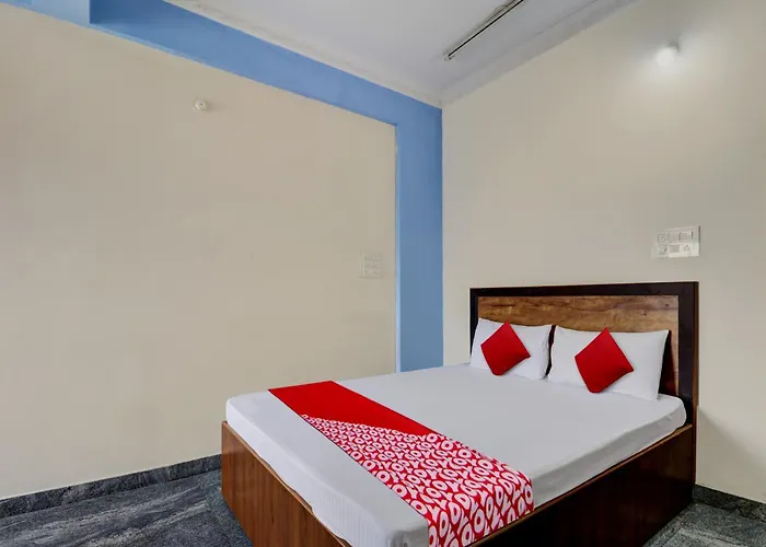 Super Hotel O J.B. Boarding And Lodging