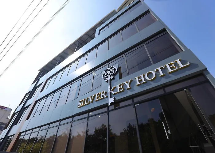 Silverkey Hotel Yelahanka