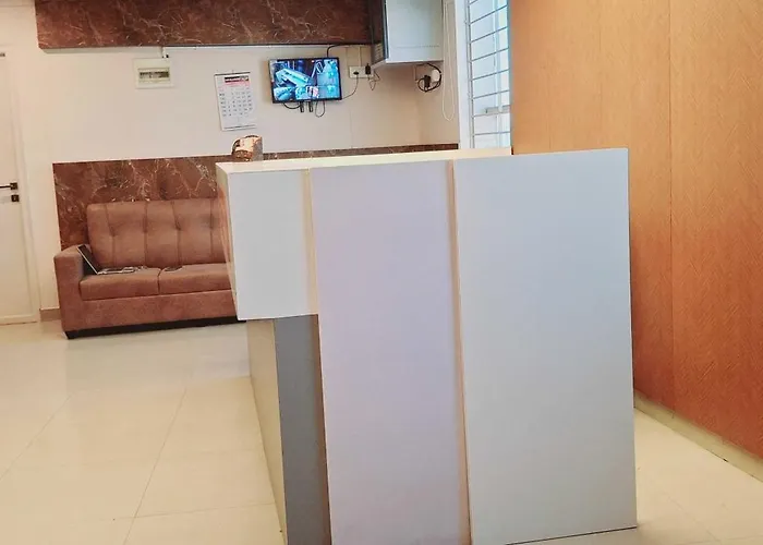 Hotel O Indian Suites