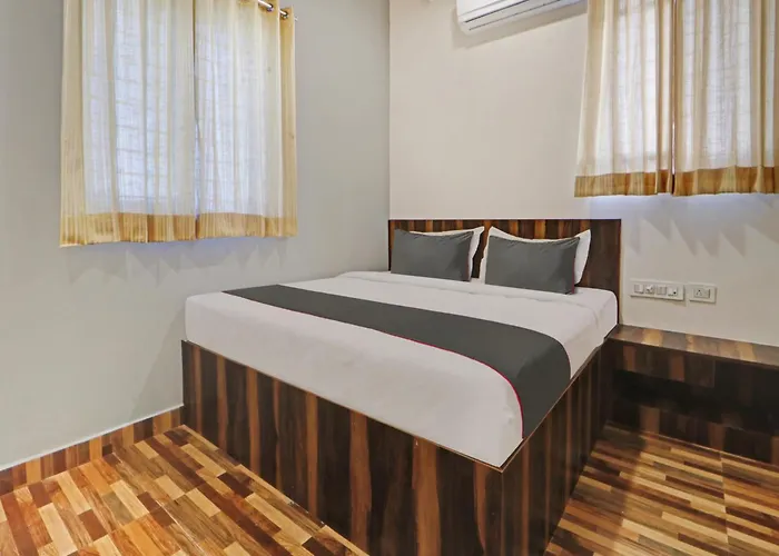 Collection O Dhruvas Residency