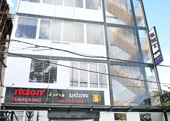 Hotel Smt Inn
