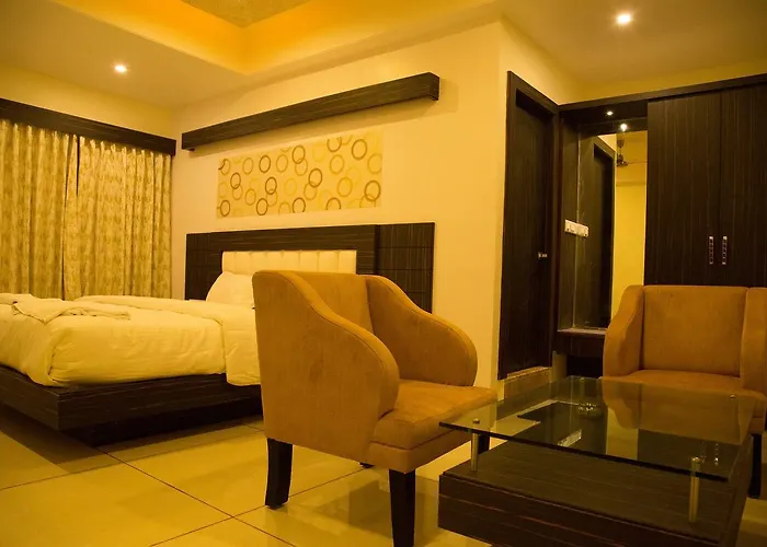 Srinidhi Grand Inn