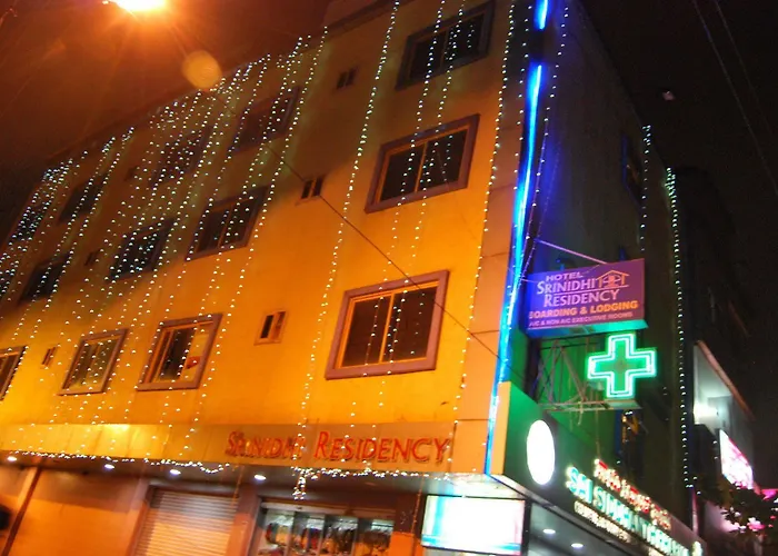 Oyo 9633 Hotel Srinidhi Residency