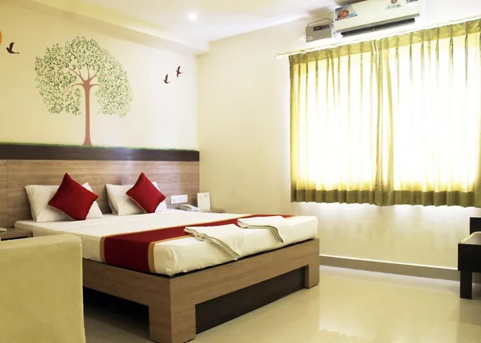 Hotel Green Trees