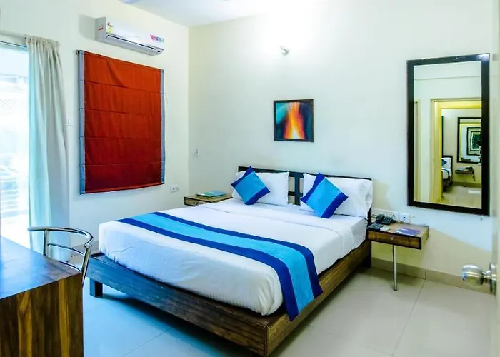 Mint Queensway Suites Near Ulsoor Lake