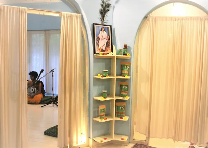 Yogisthaan